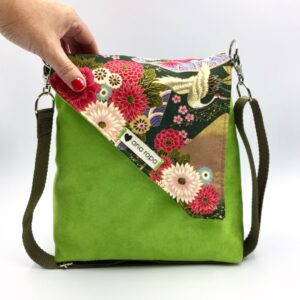 651E419C-9AE8-4166-8959-45D359F684A4