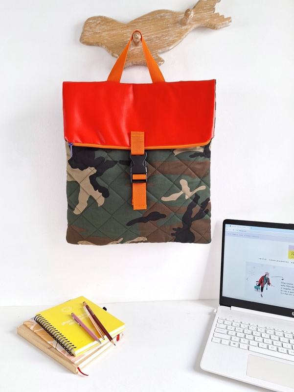 AR-MoLap-Camuflaje_edited